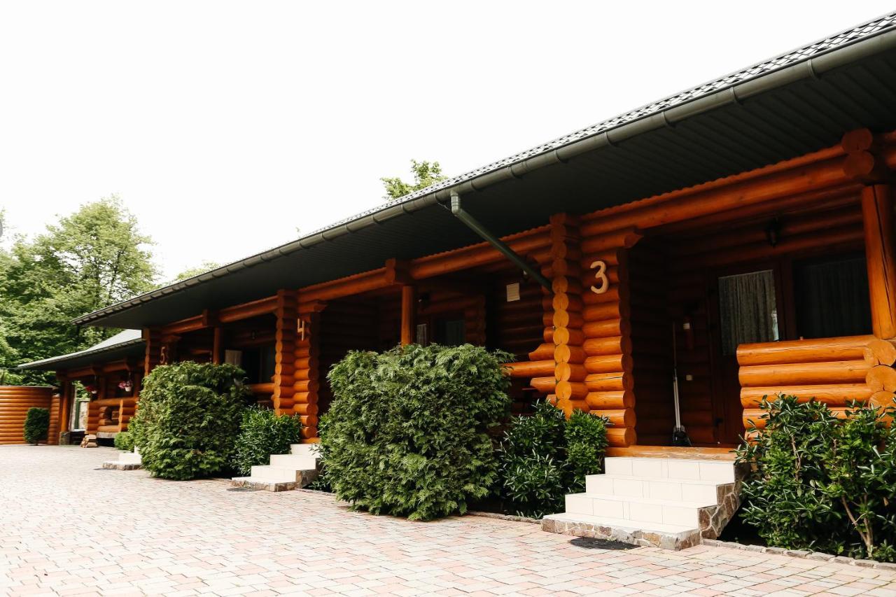 Chudodievo In Chynadievo Mini-Hotel Chynadiyovo Bagian luar foto