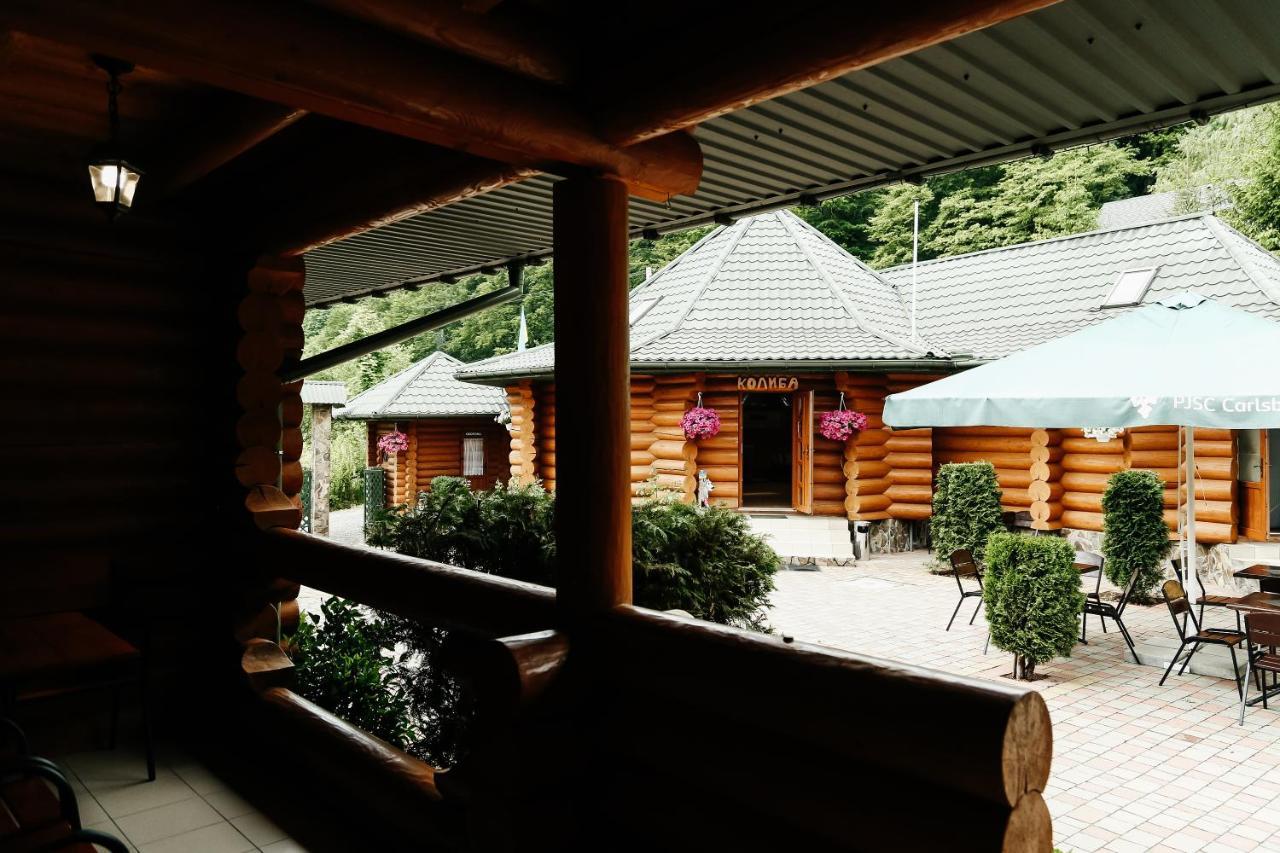 Chudodievo In Chynadievo Mini-Hotel Chynadiyovo Bagian luar foto