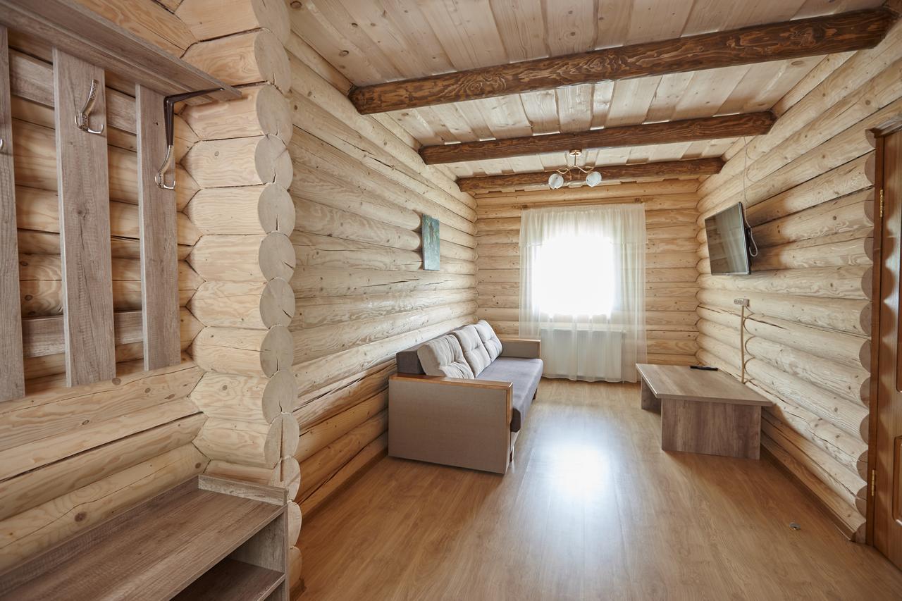 Chudodievo In Chynadievo Mini-Hotel Chynadiyovo Bagian luar foto
